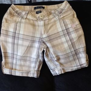 🤎BURMUDA SHORTS BY O.T.B🤎